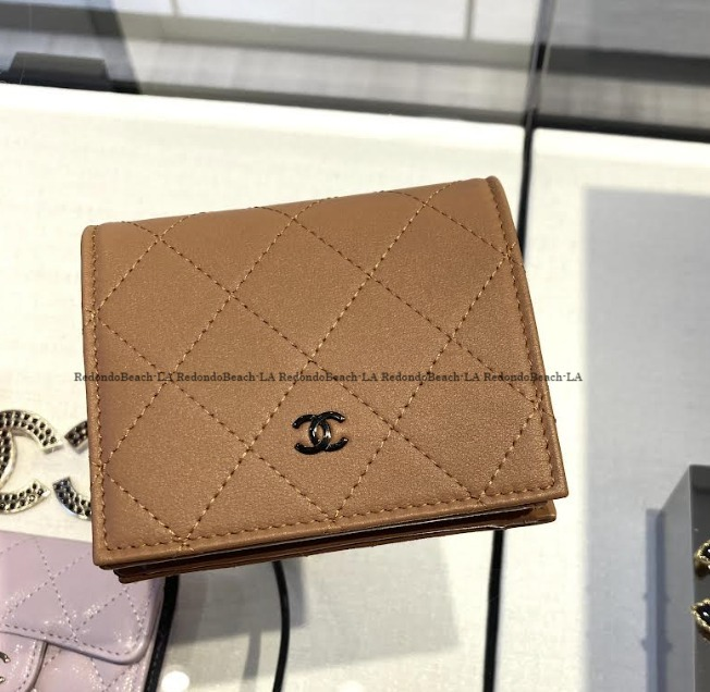 【マット風の大人デザイン】CHANEL★二つ折り畳み財布